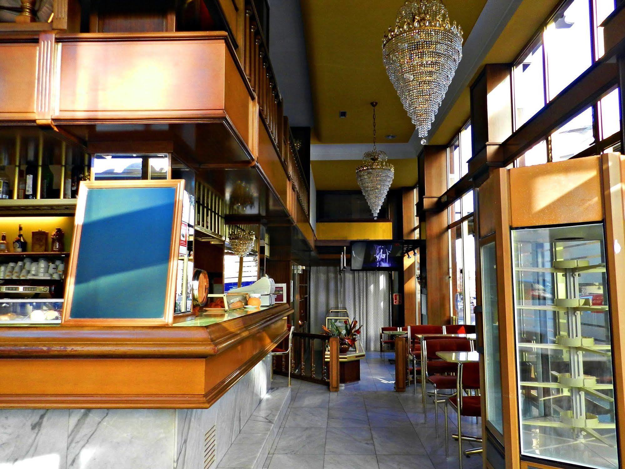Hotel Alda Centro Gijon Ngoại thất bức ảnh
